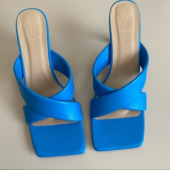 Square toe heels Blue Open Toe Low US‎ size 8 3.5” heel - Picture 1 of 8